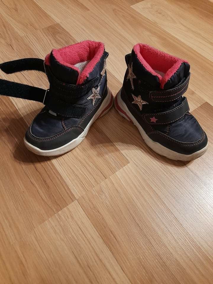 Buty zimowe dla dziewczynki rozm 24