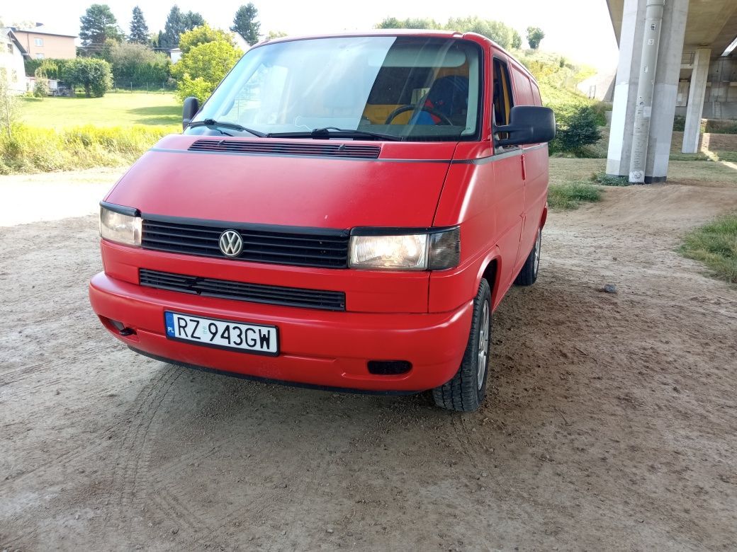 VW T4 2000 rok 2.4 diesel rok w kraju