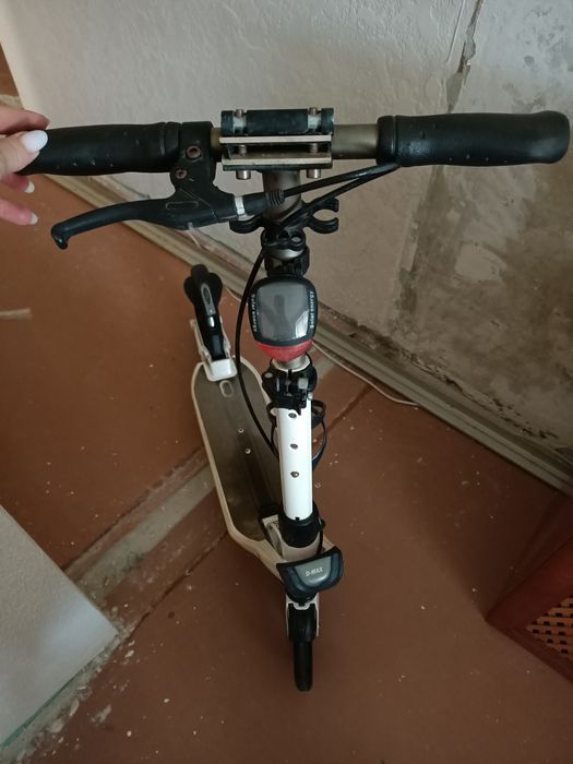 Продаю самокат D-MAX