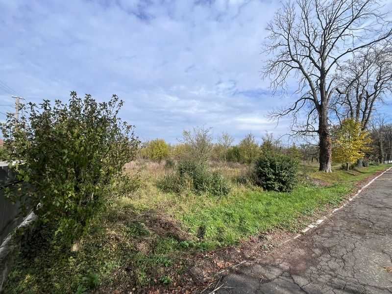 Оренда ділянки під заклади освіти 4га смт.Батьово