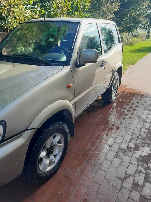 Nissan Terrano 2,7d 2003r.