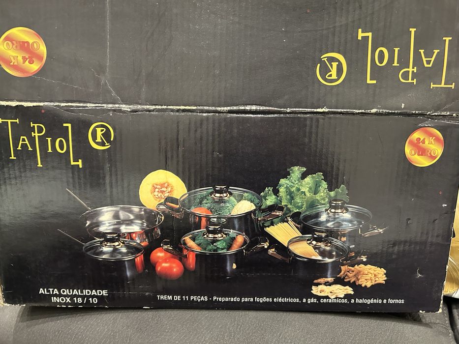 Trem de cozinha com ouro 24 k novo