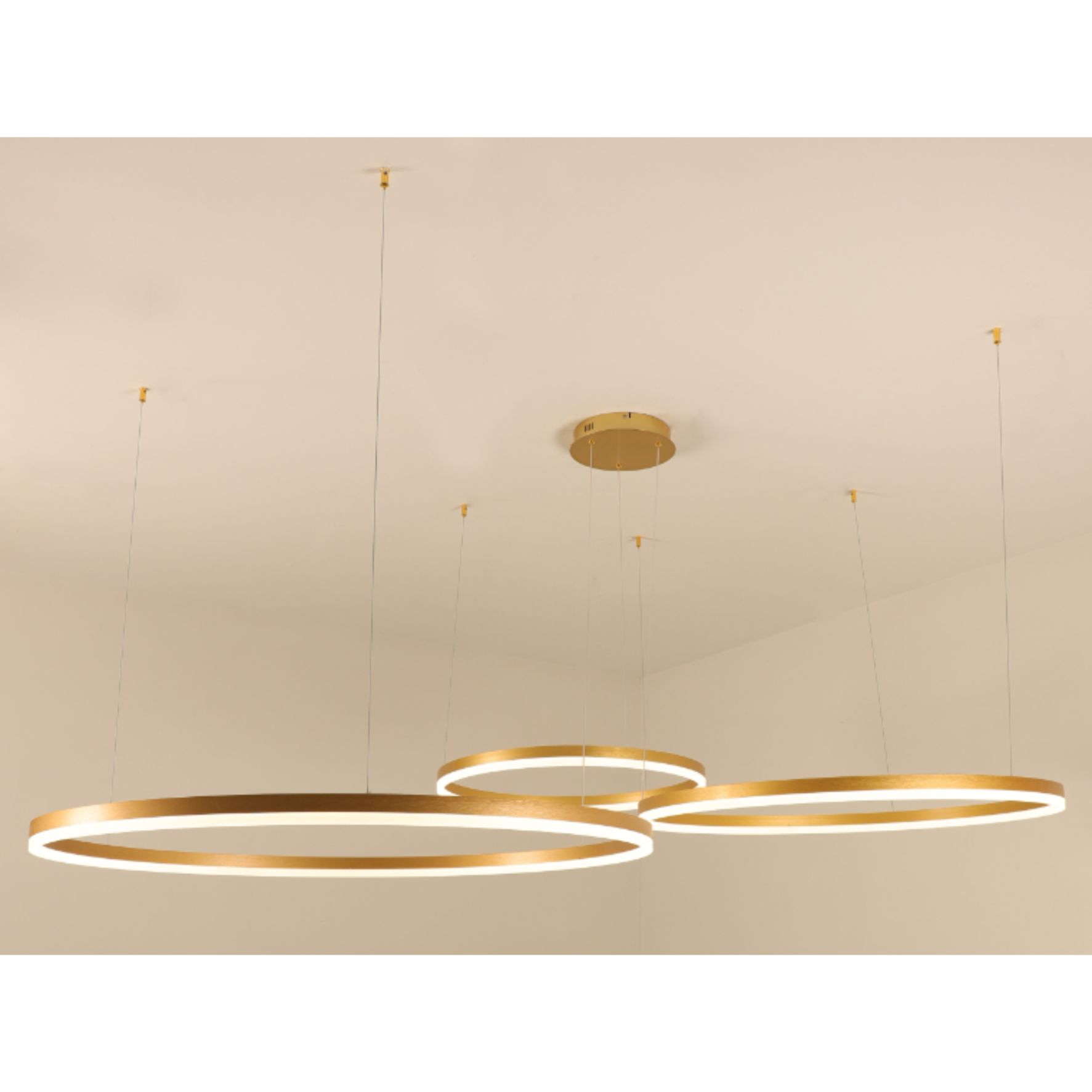 Lampa Sufitowa Wisząca Ring Led Żyrandol Nowoczesny B.neutralna Złota