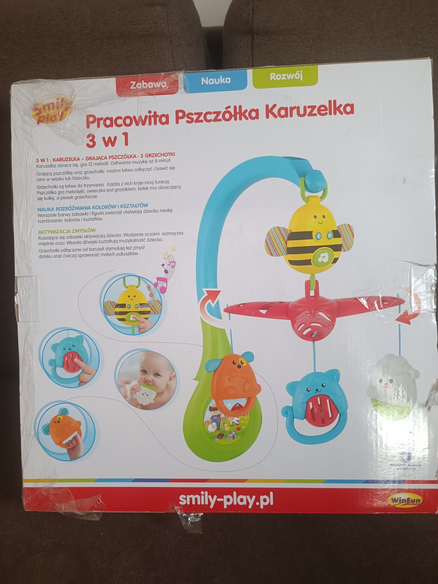 Karuzela nad łóżeczko "Pracowita pszczółka" Smily Play