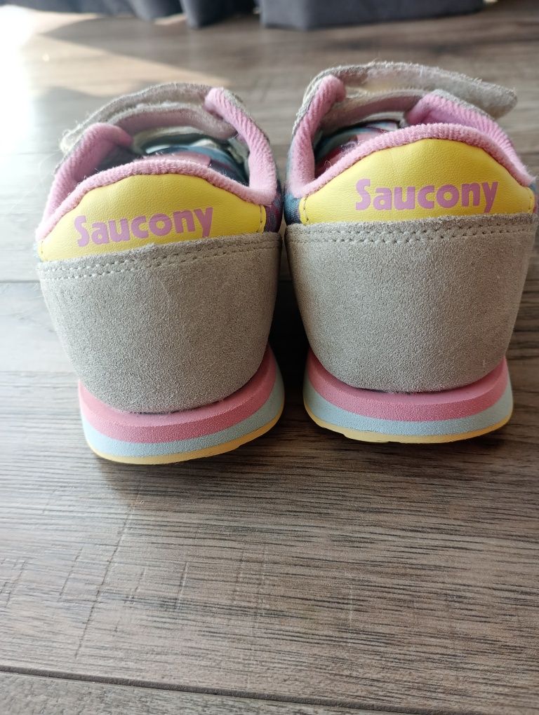 Кросівки Saucony 26 устілка 16см.