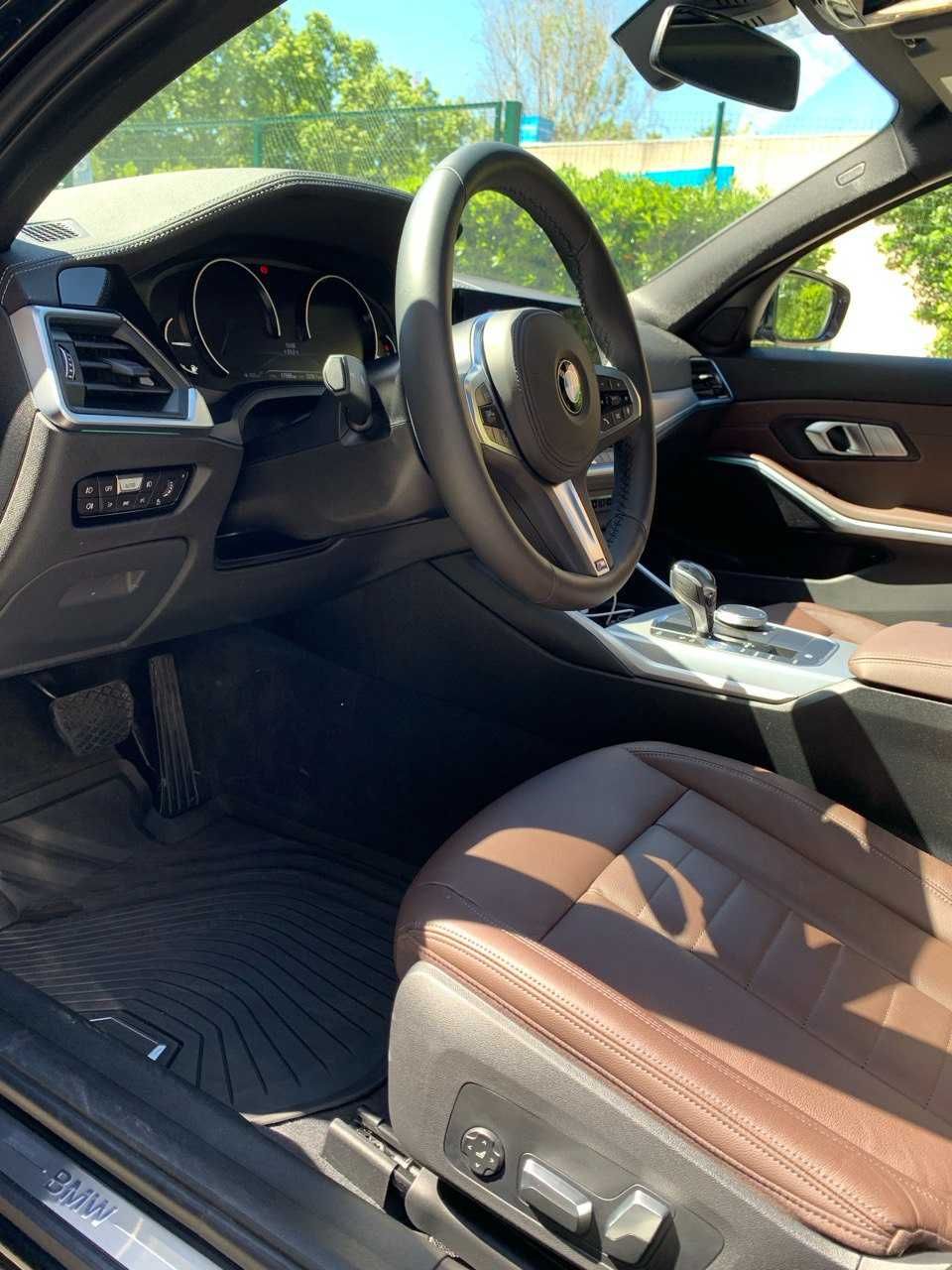 BMW 330i G20 2019 como novo