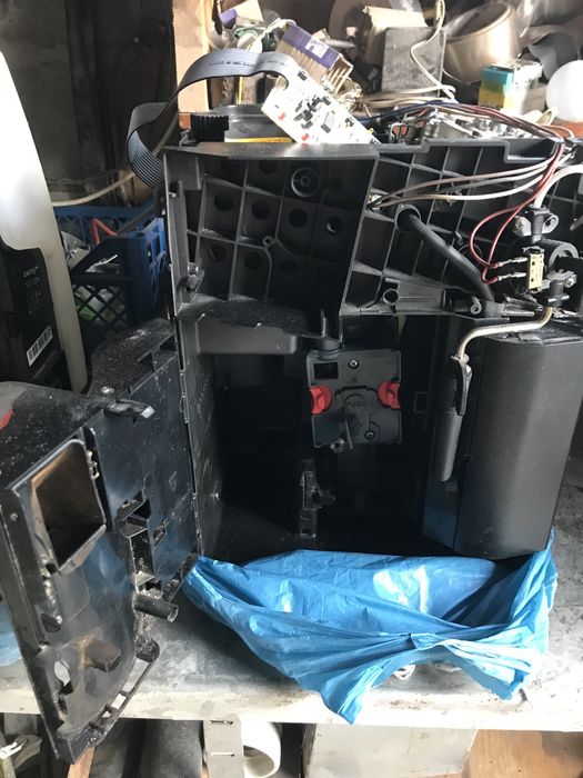 Кавоварка delonghi magnifica на запчастини