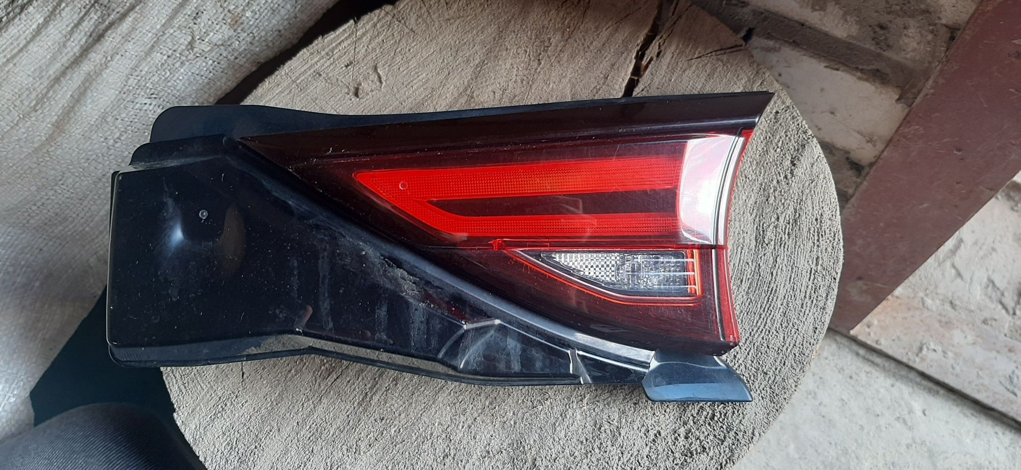 Ліхтар кришки багажника Mazda CX-5 USA