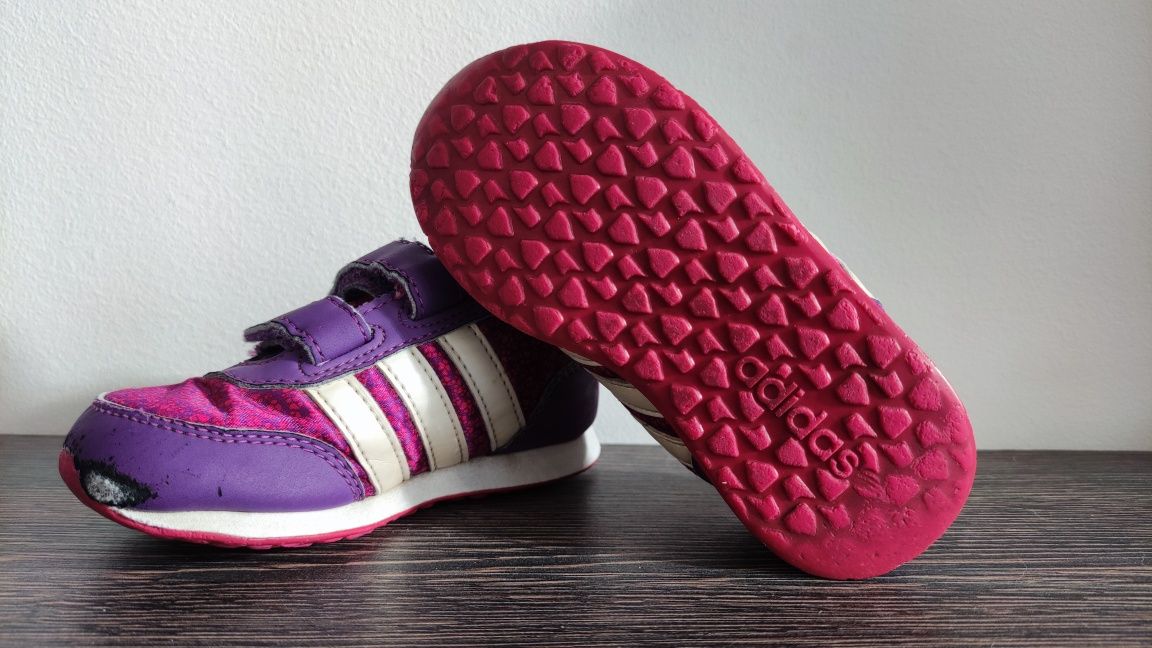 Buty dziecięce Adidas rozmiar 24