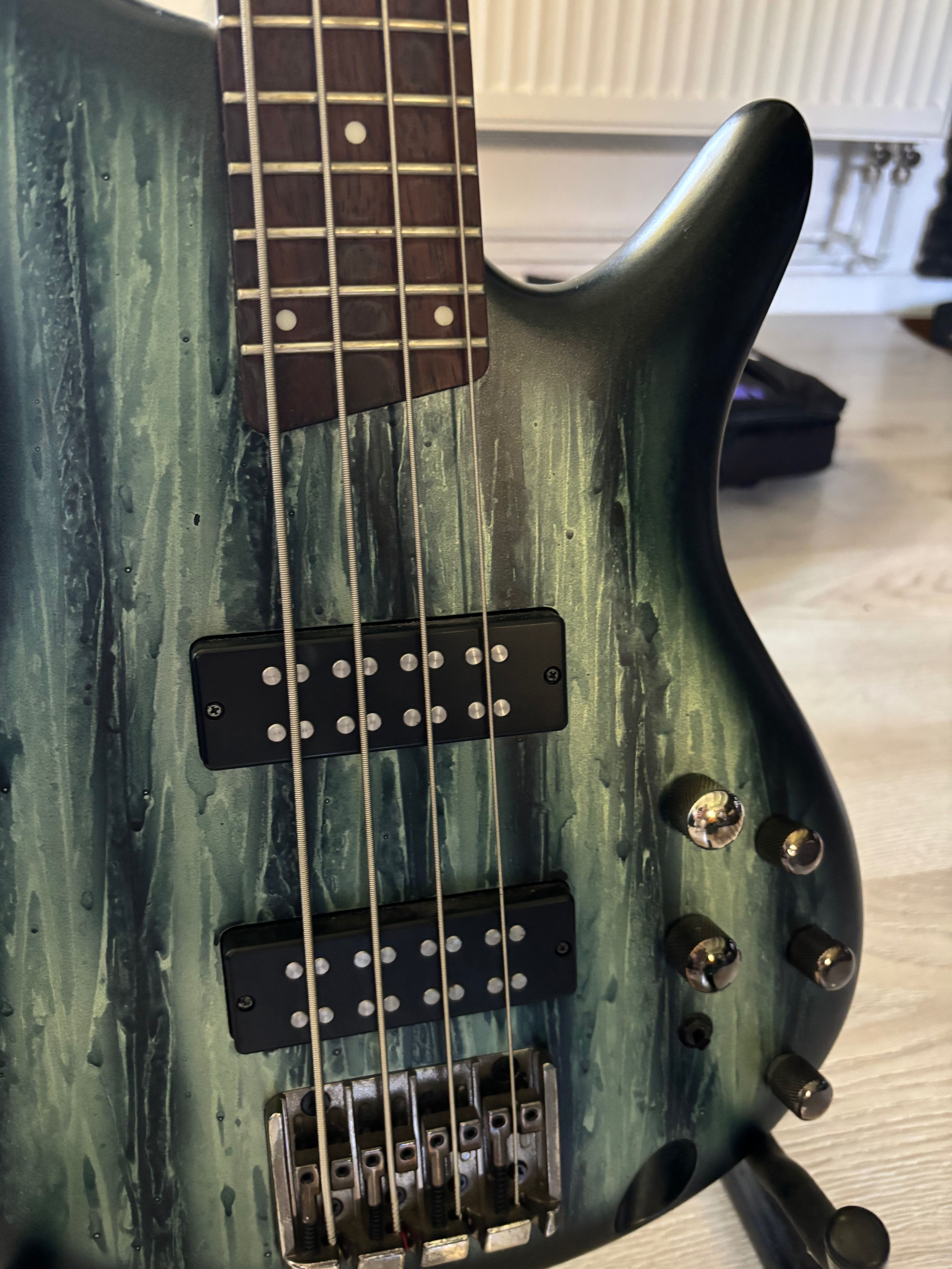 Gitara basowa 4strunowa