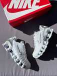 Nowe_Nike_ShoxTL_Biały_Obuwie sportowe Rozmiar.40