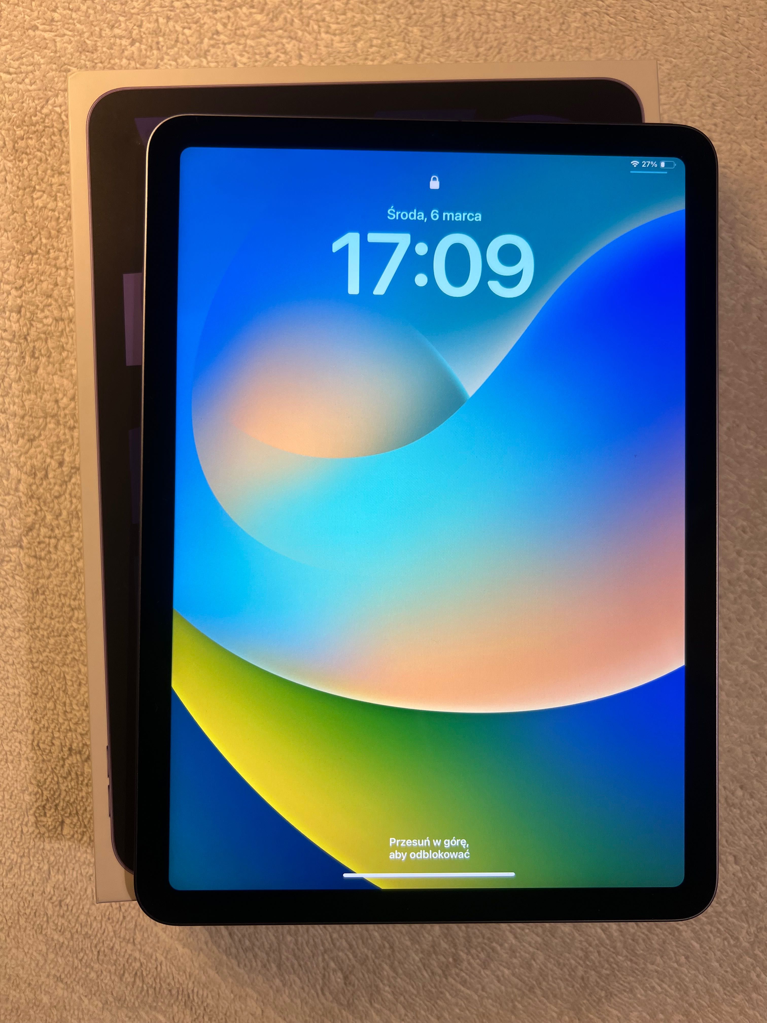 Tablet Apple iPad Air 2023 10.9" 5 gen. 64GB Wi-Fi fioletowy