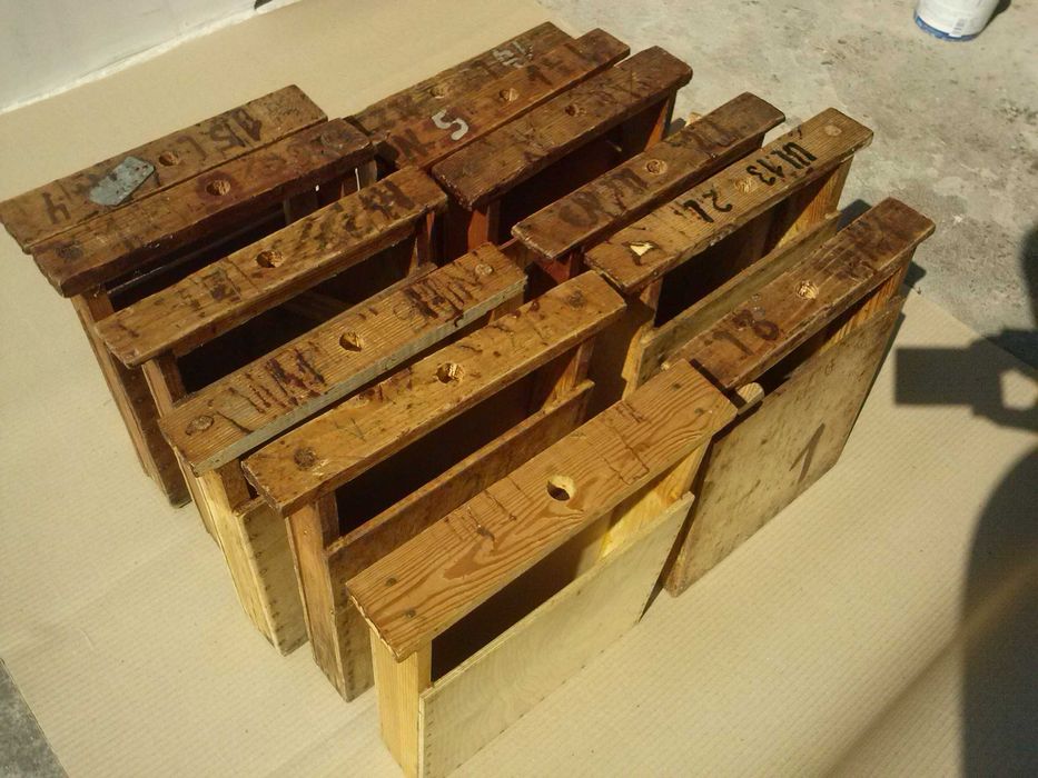 Podkarmiaczki do uli warszawskich zwykłych