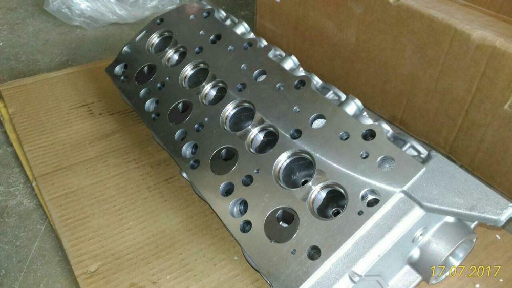 Головка блока 2.5D Mitsubishi PAJERO L200 4d56t Hyundai H100 4d56 гбц