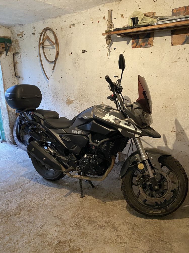 Продам Мотоцикл Lifan kpt 200