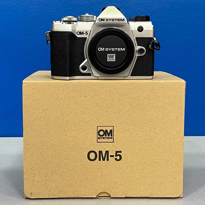 OM System OM-5 (Body) - 20.4MP - NOVA - 3 Years Warranty64284358397057120