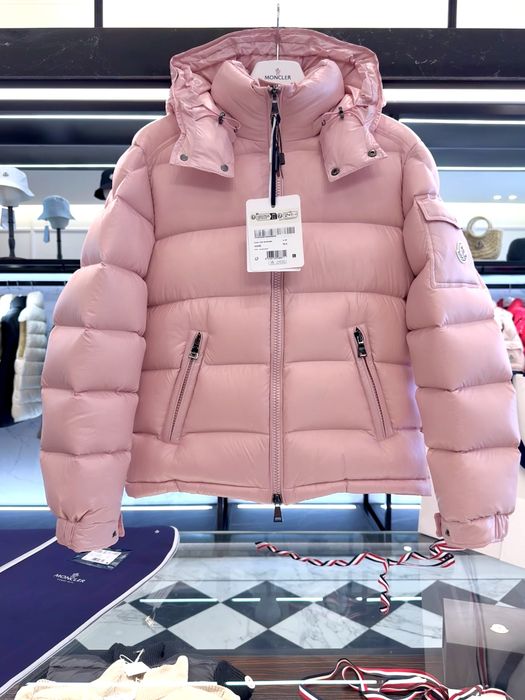 Жіноча куртка женская куртка пуховик Монклер Moncler