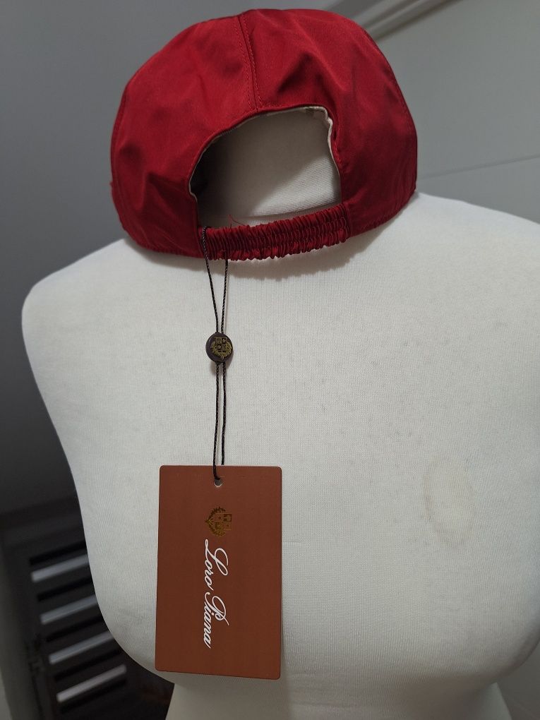 Loro piana czapka z daszkiem