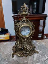 Relógio de Mesa Vintage/Antigo