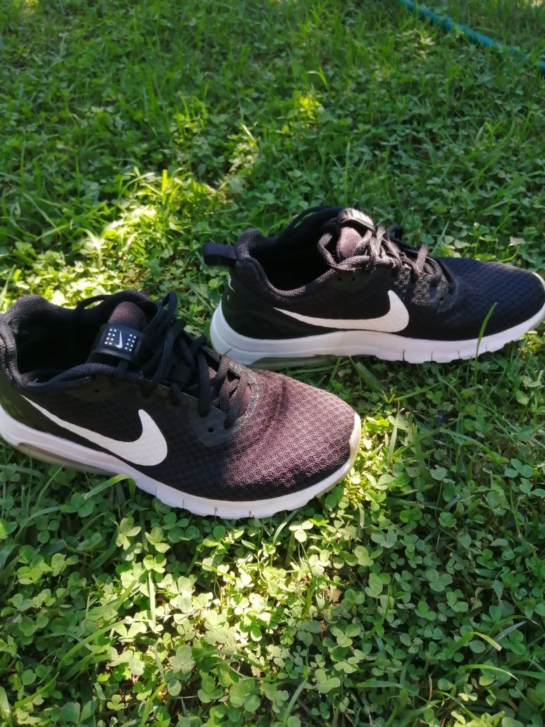 Buty /adidasy  Nike 38