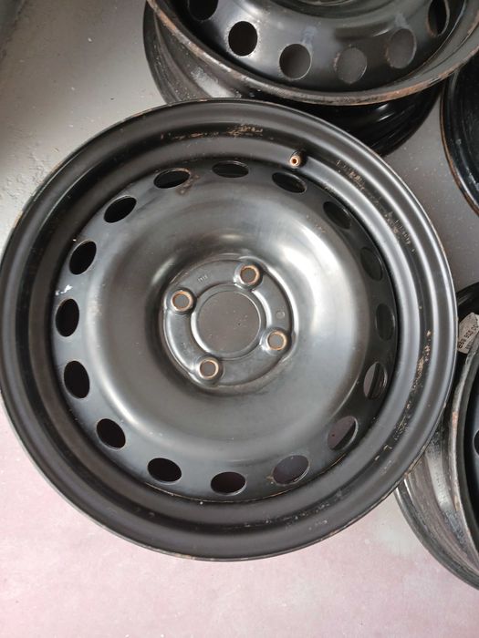 Felgi stalowe Dacia Renault Nissan 4x100 et40 6j15  czujniki  TPMS