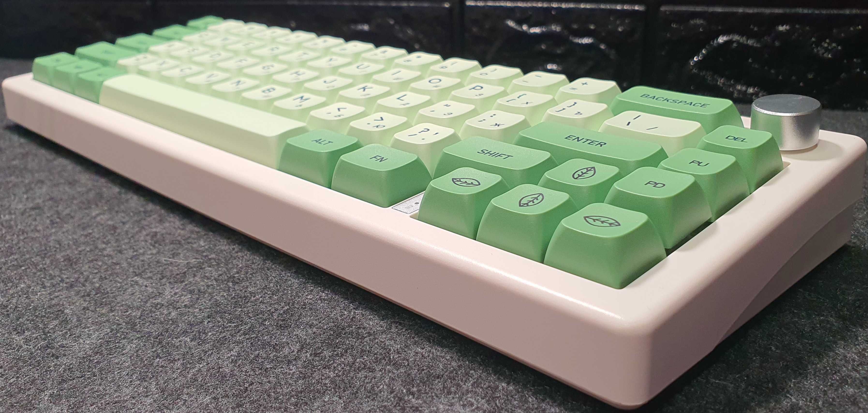 Кастомна механічна бездротова клавіатура GMK67 2,4 ГГц Silent Lemon V2