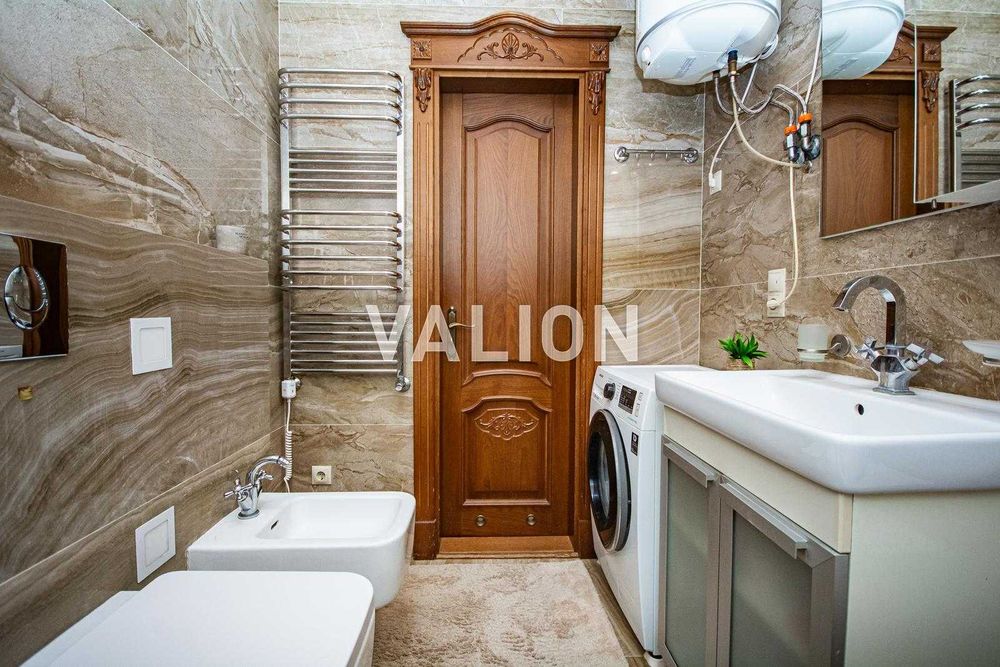 Продаж видової 2к квартири Зарічний,  Зарічна 1Б, м.Славутич, Осокорки