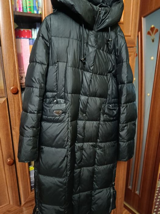 Продаю пальто зимове, двостороннє