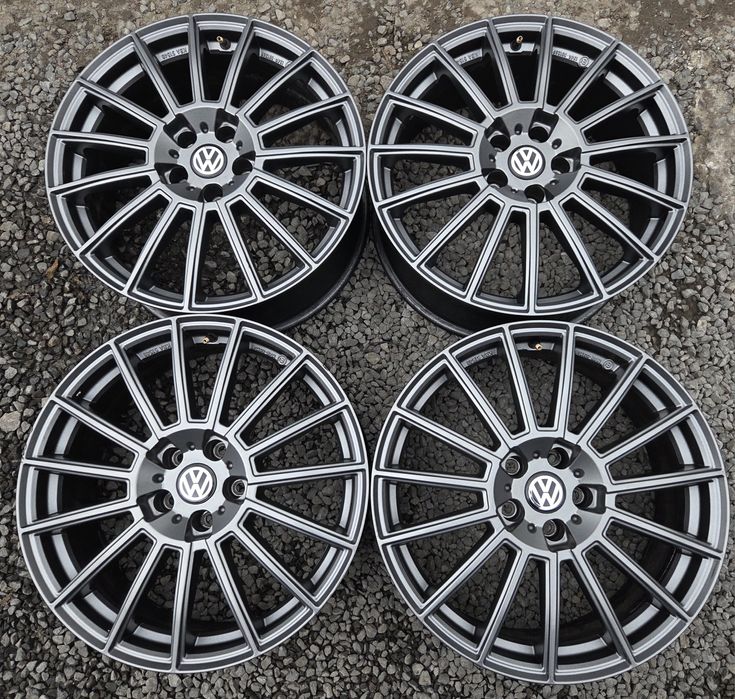 5 112 R19 Volkswagen Tiguan R Line Passat Golf Jetta Arteon