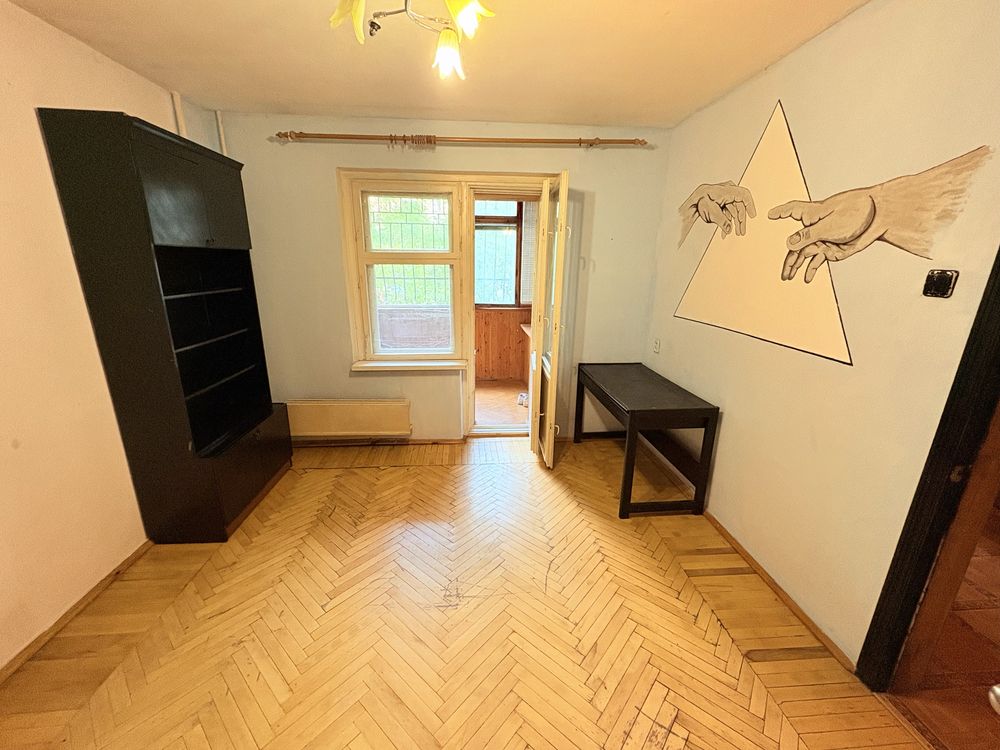 Продаж 3к кв 84м2 метро Позняки вул Анни Ахматової 39А ДЕРЖ ПРОГРАМИ