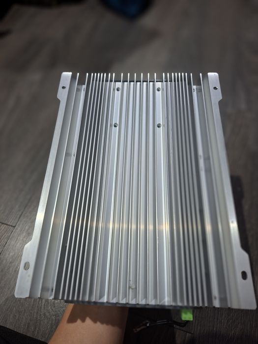 Regulator ładowania solarny Lumiax MPPT 12v 24v 40a 100v aplikacja agm