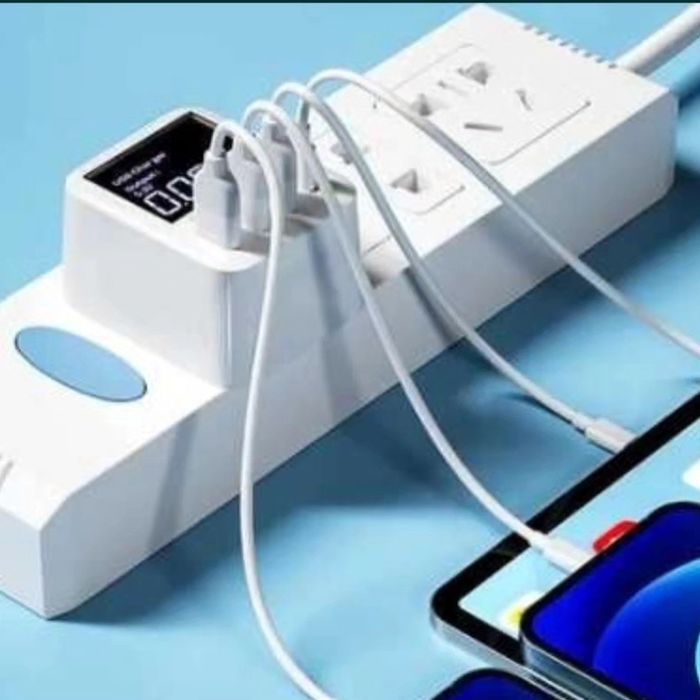 Продам заряднустанцію для телефонів та планшетів