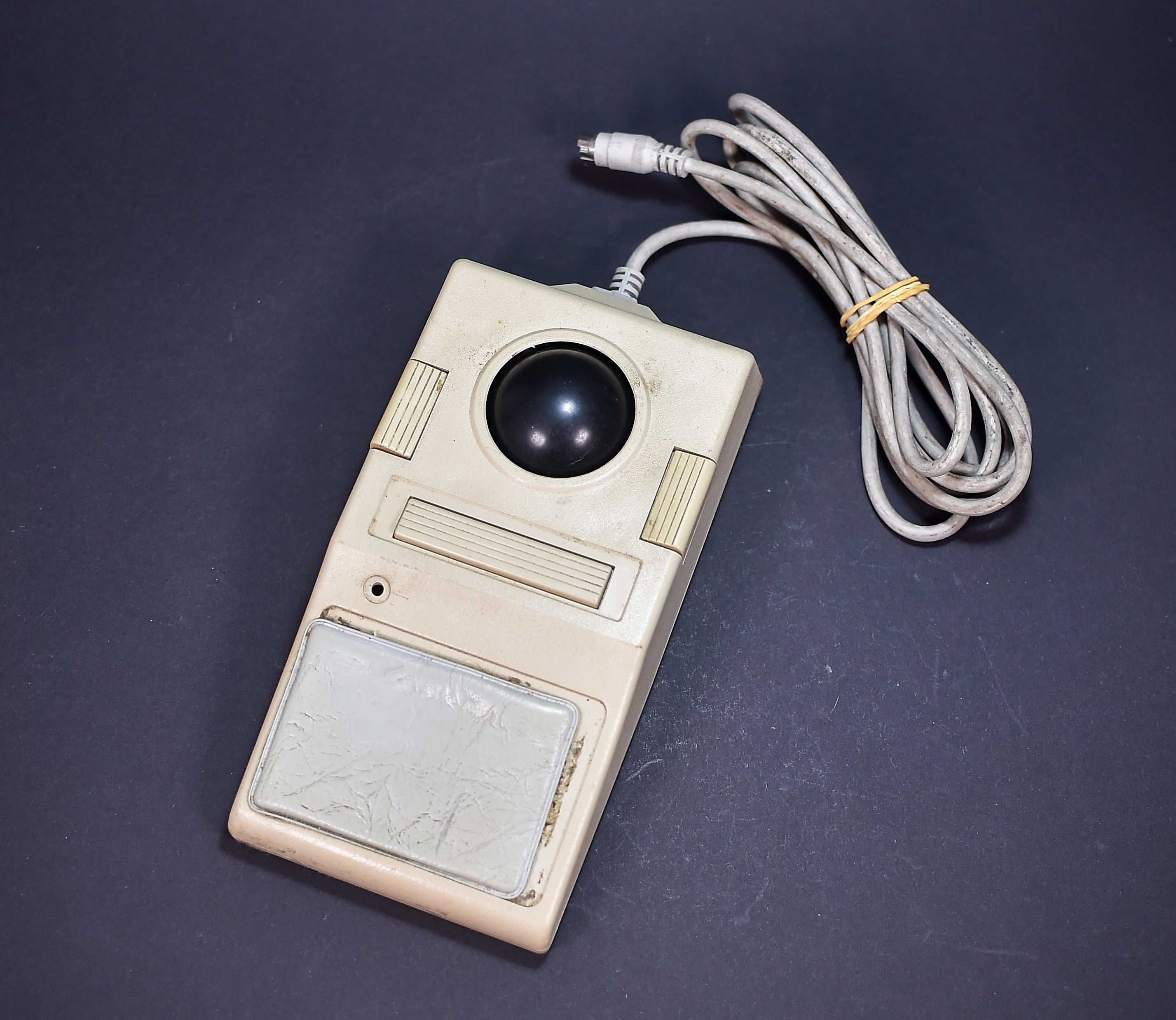 PRYWATNE: ITAC Systems Mouse Trak Model B-5mpbc Trackball Serial