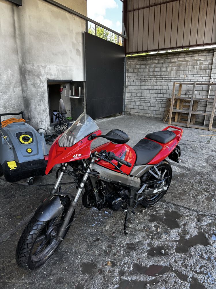 Motor kymco quannon 125