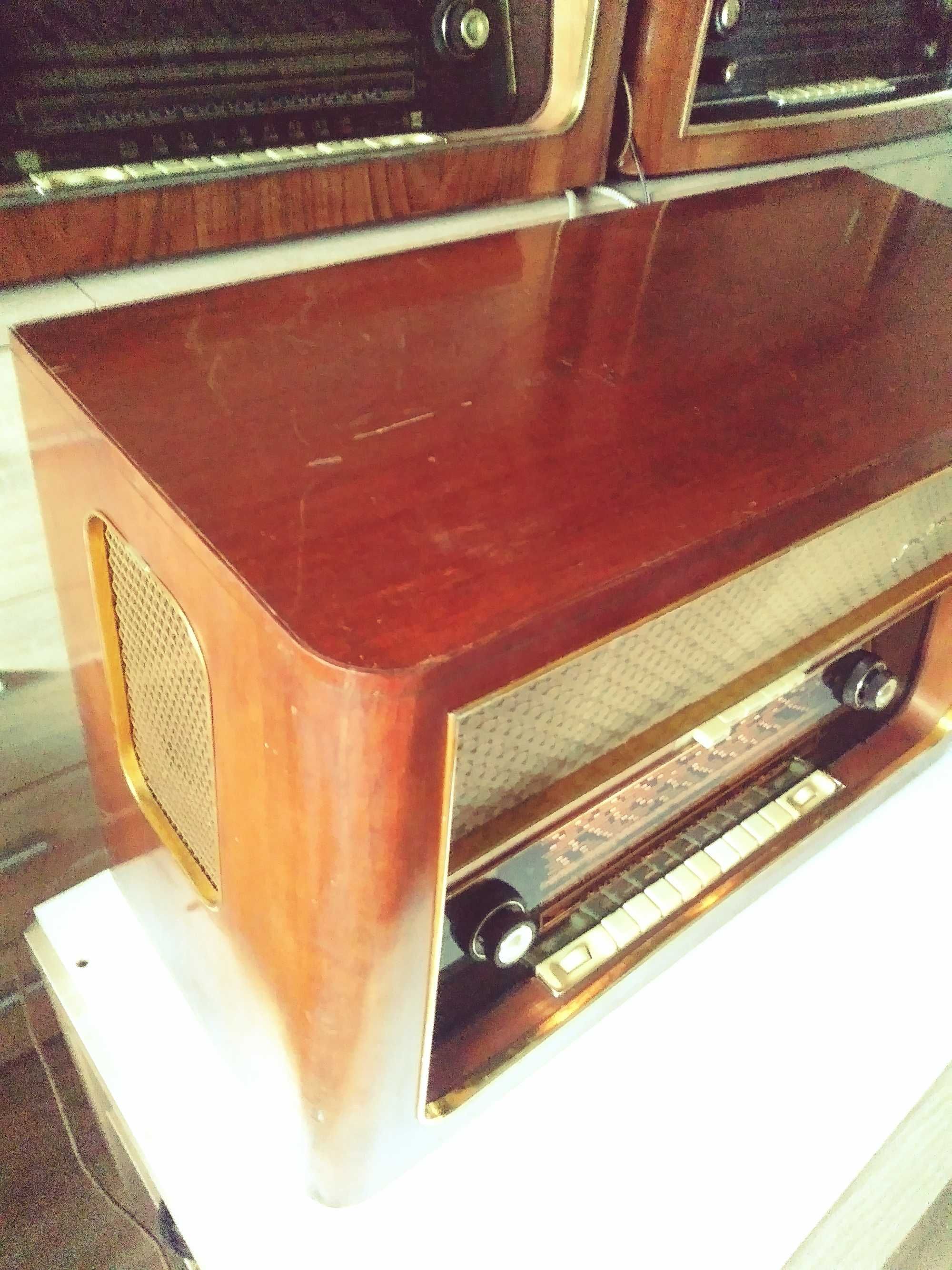 Radio lampowe 1957r. Stradivari 2