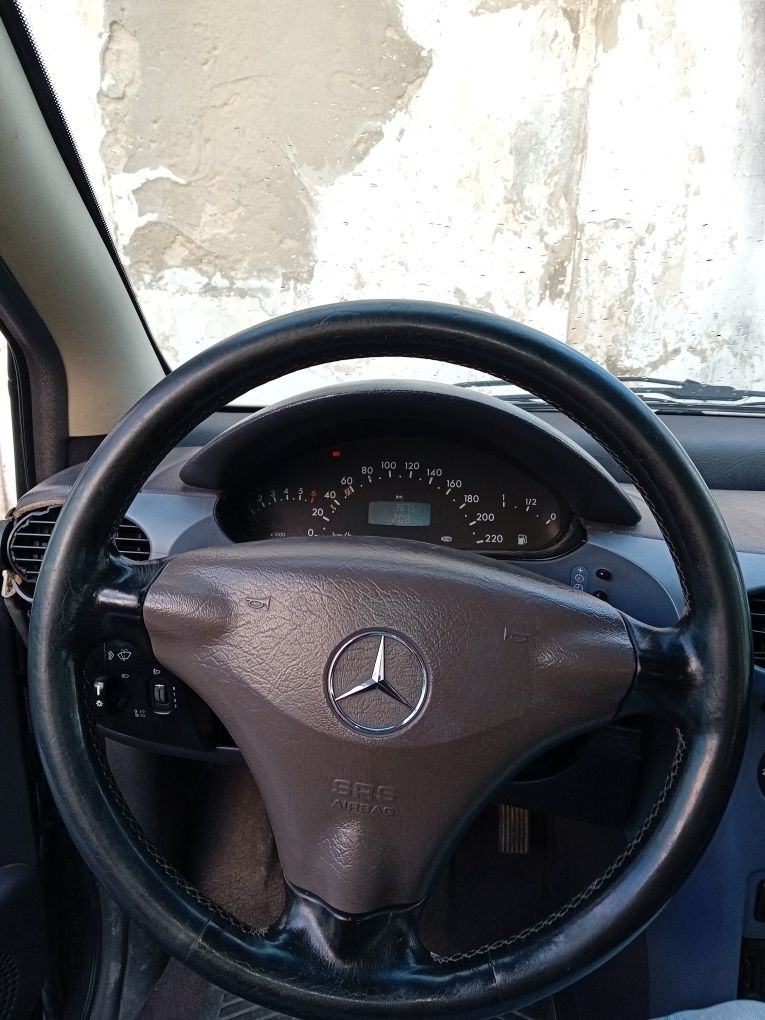 Mercedes-Benz A140