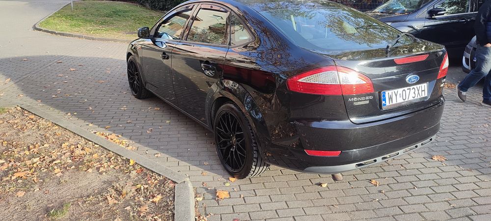 Samochód Ford Mondeo MK4