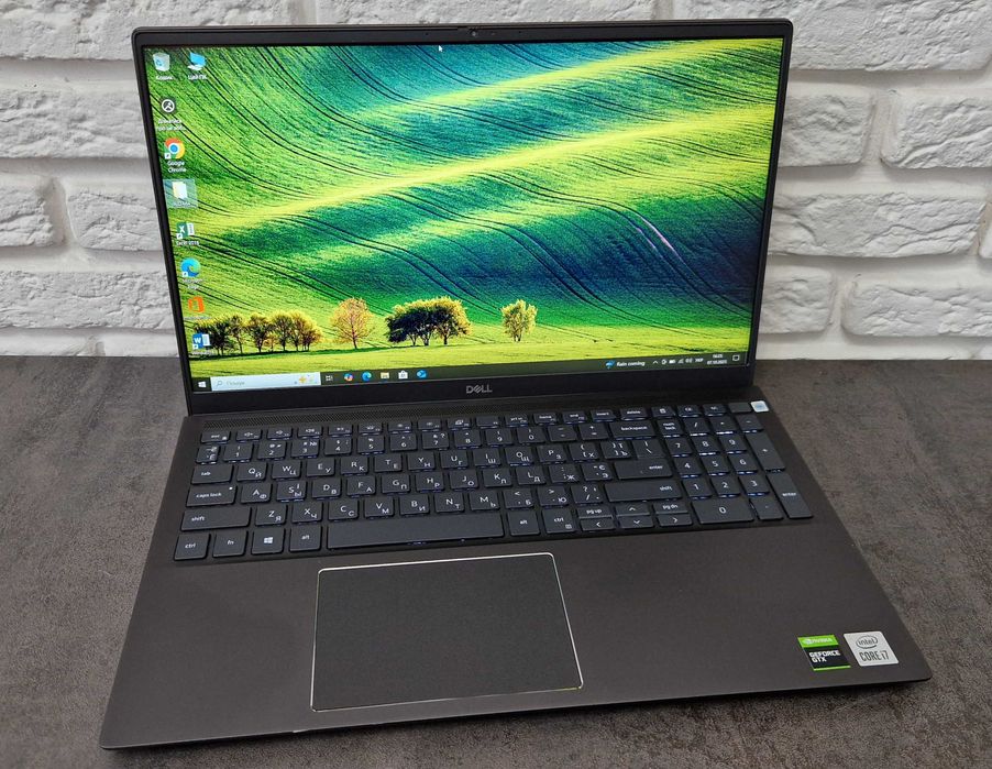 Ноутбук Dell Vostro 7500 / i7-1075H/GTX 1650/16GB/1ТБ