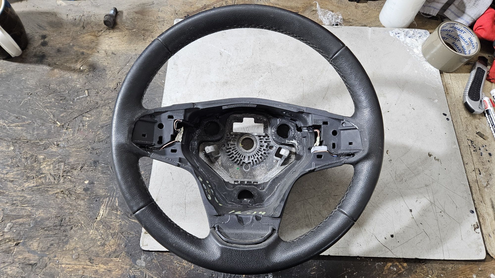Kierownica skóra skórzana podgrzewana opel corsa d