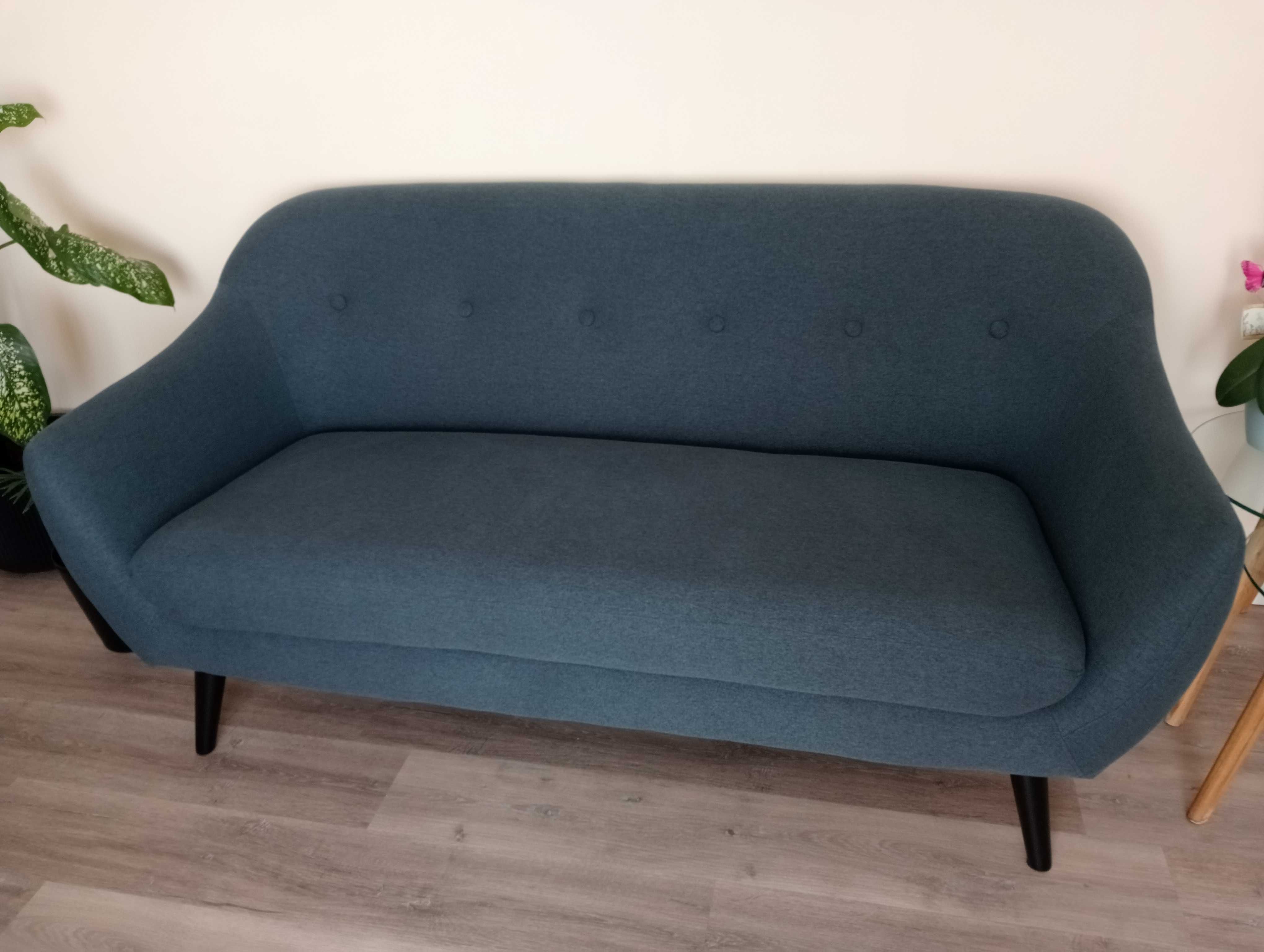 Sofá azul 3 lugares