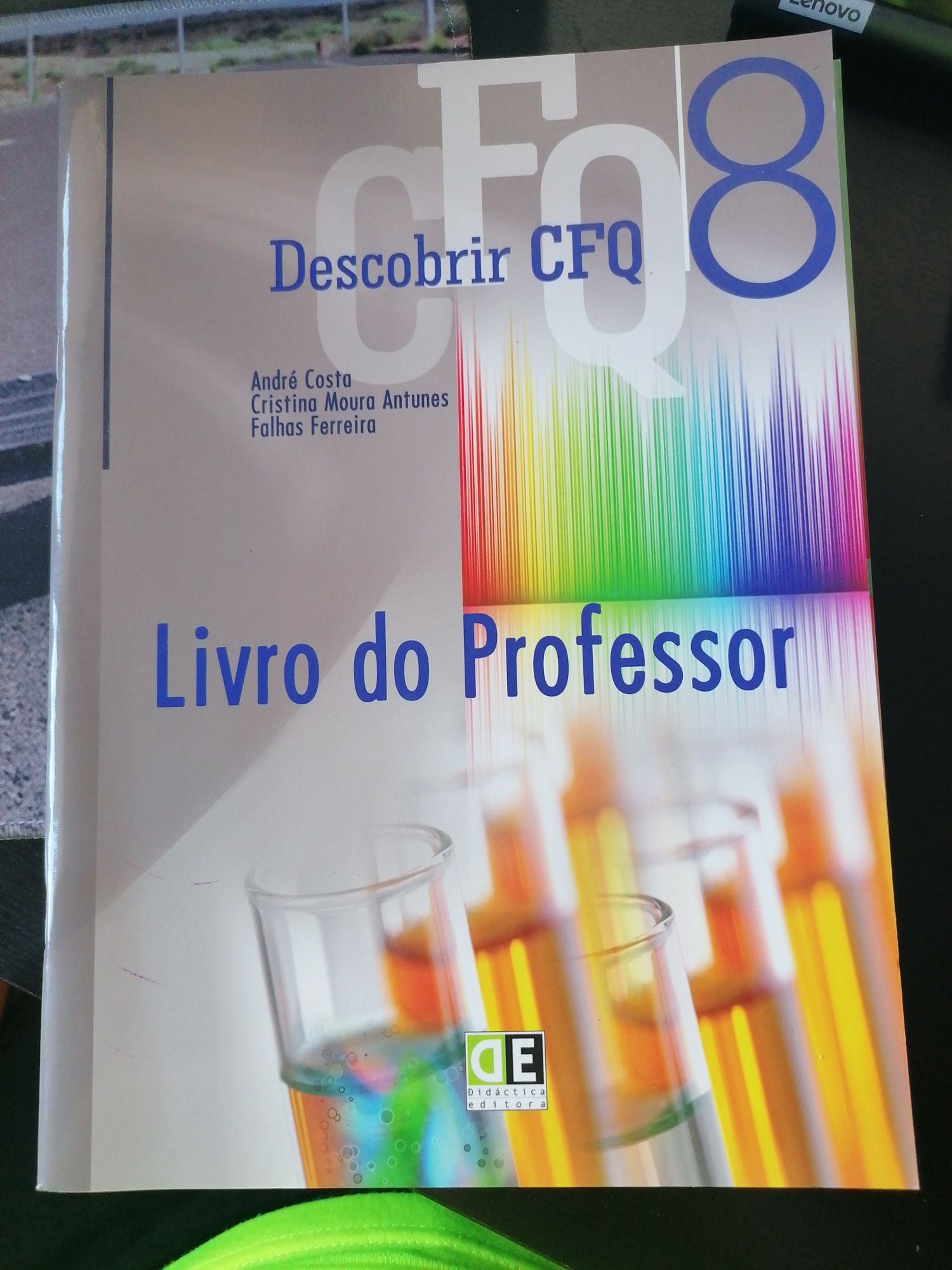 Descobrir CFQ 8 ano