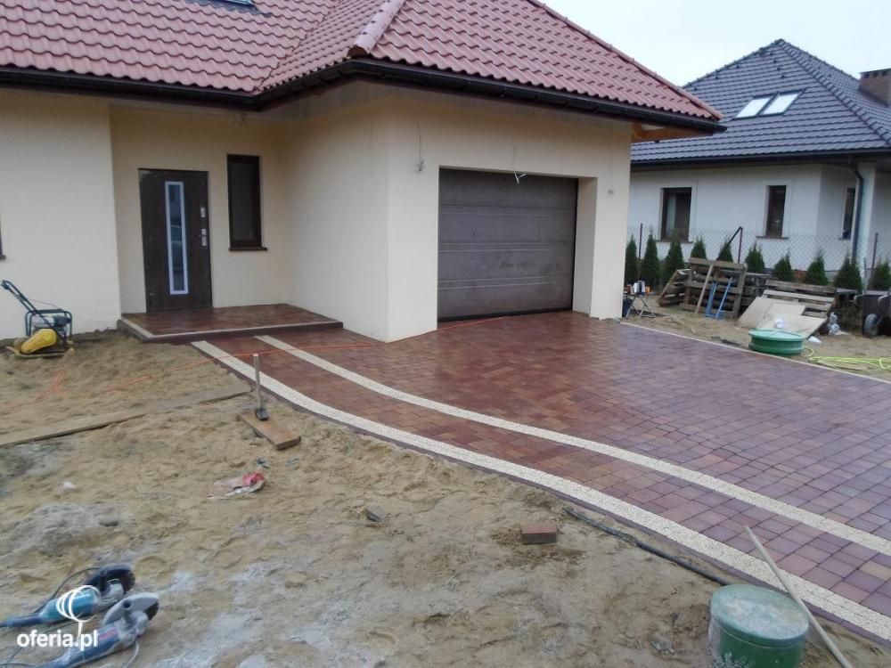 Brukarstwo układanie kostki brukowej granitowej granit kamień polny