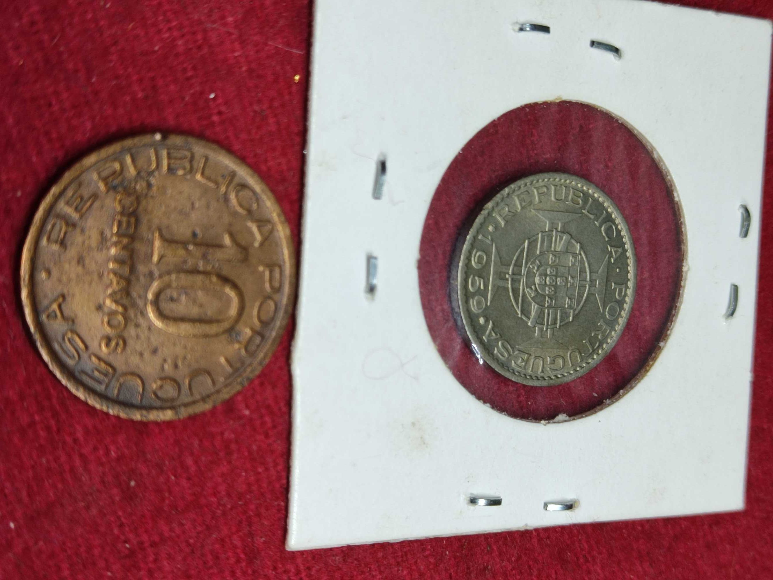 Lote de 12 moedas diversos paises, C077