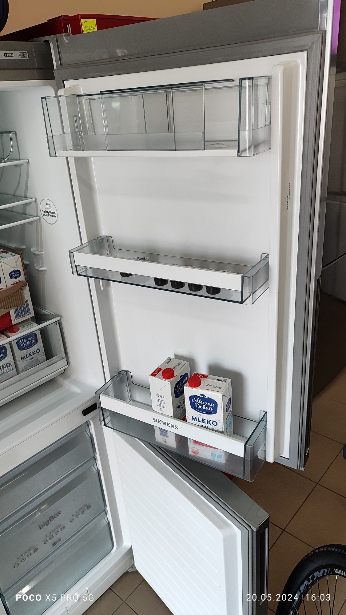 Холодильник Сіменс Siemens Liebherr
