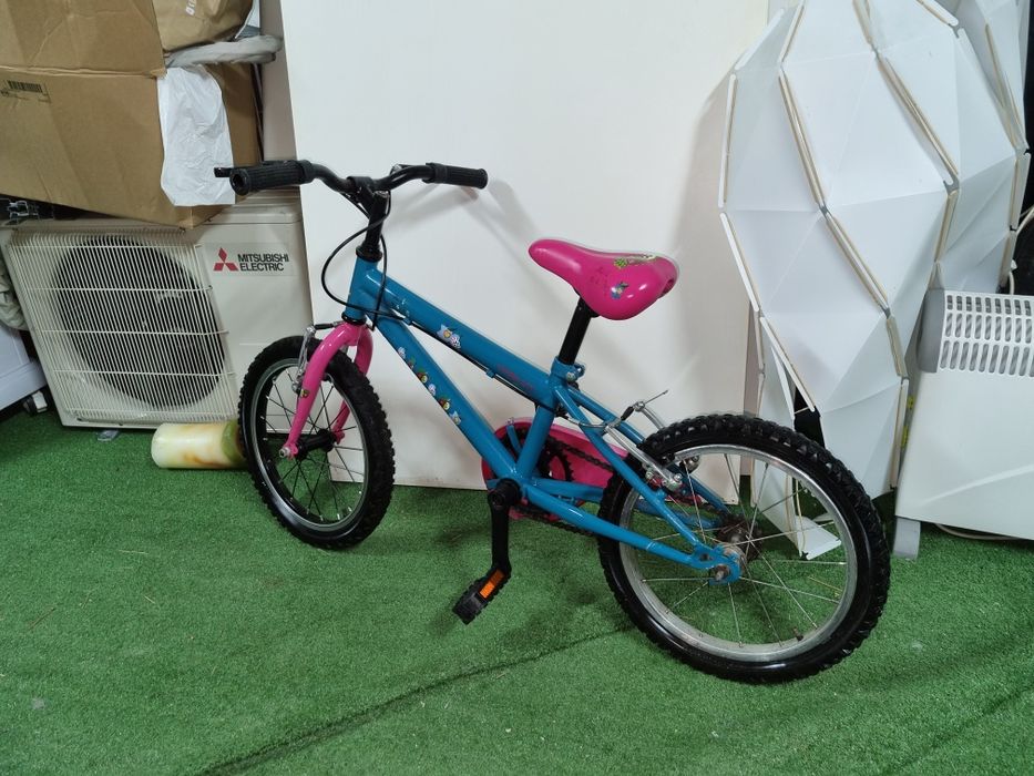 Bicicleta de menina