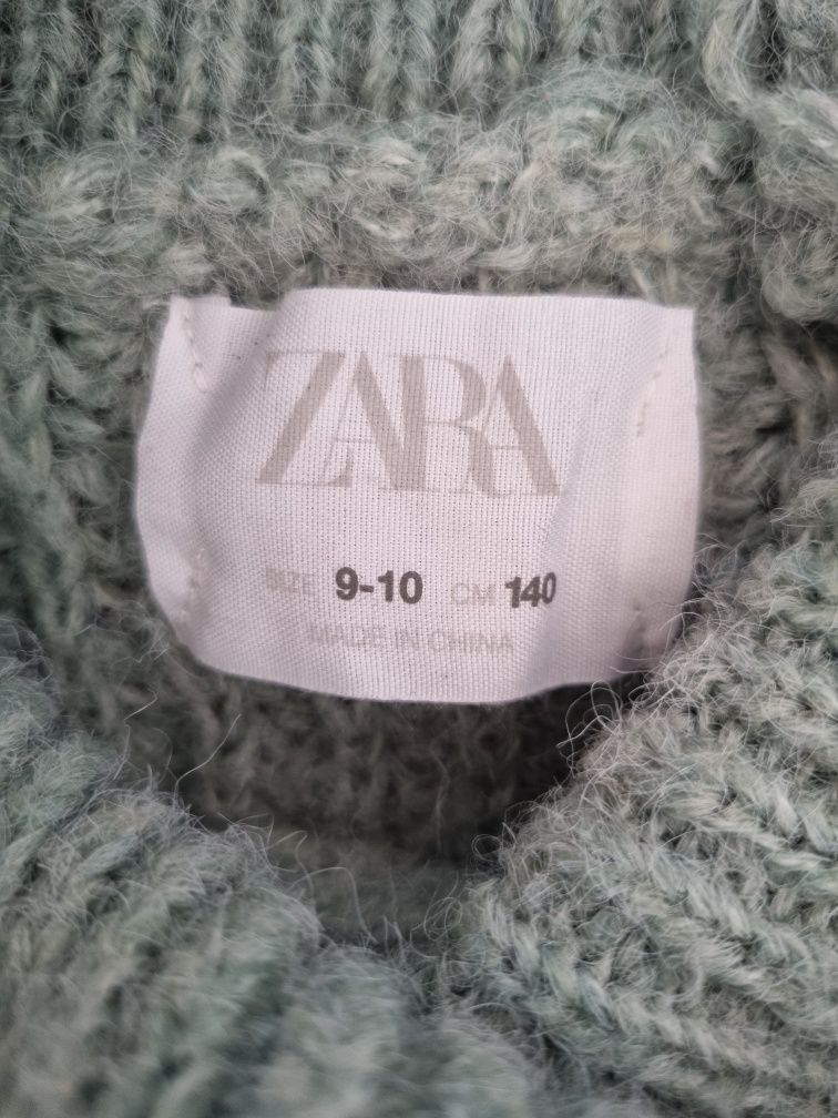 Camisola Zara verde muito confortável