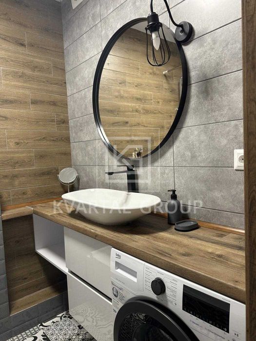 Продаж квартири в центрі міста МІНІМАЛЬНЕ ОФОРМЛЕННЯ