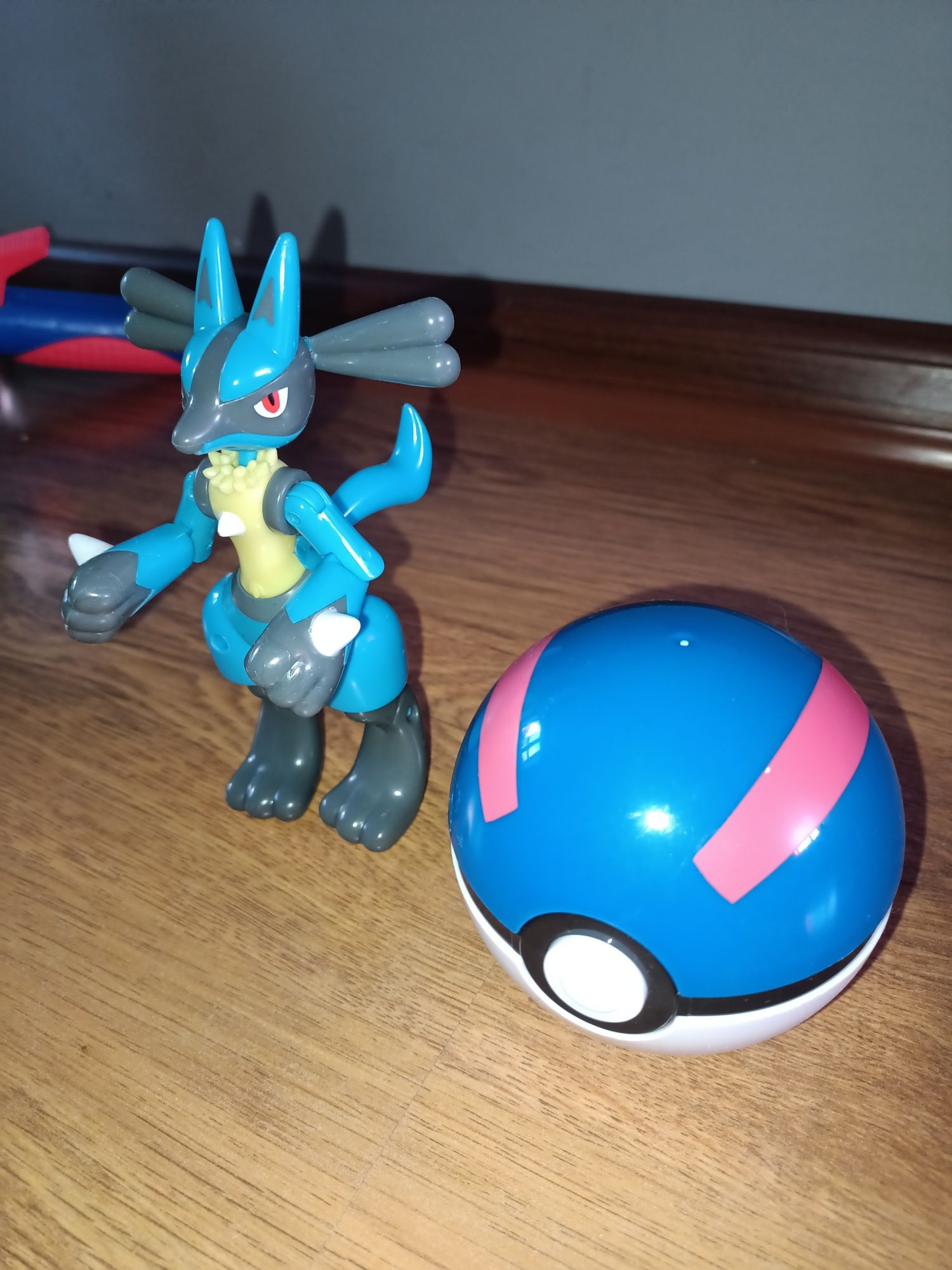 Pokemon Lucario PokeBall figurka