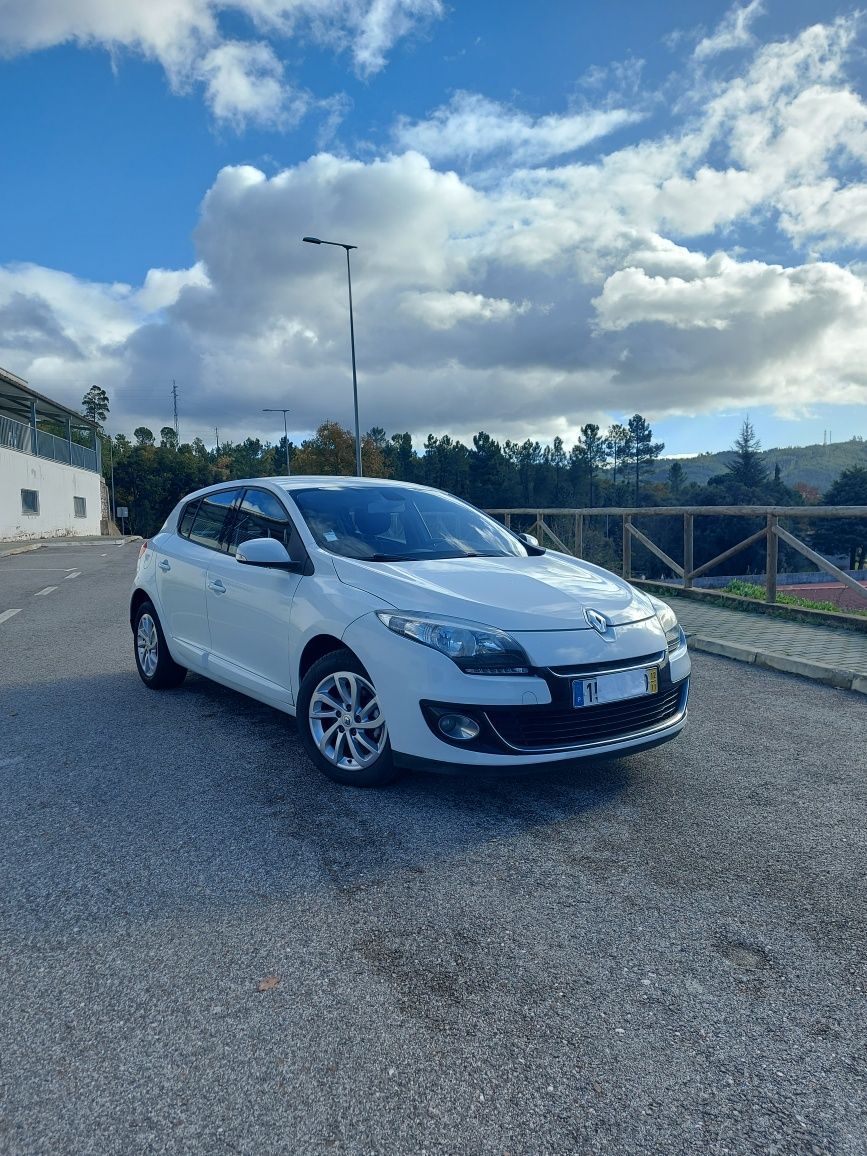 Renault Mégane 1.5 DCI Dynamique S SS 110 cv 6V 1 Dono Financiamento