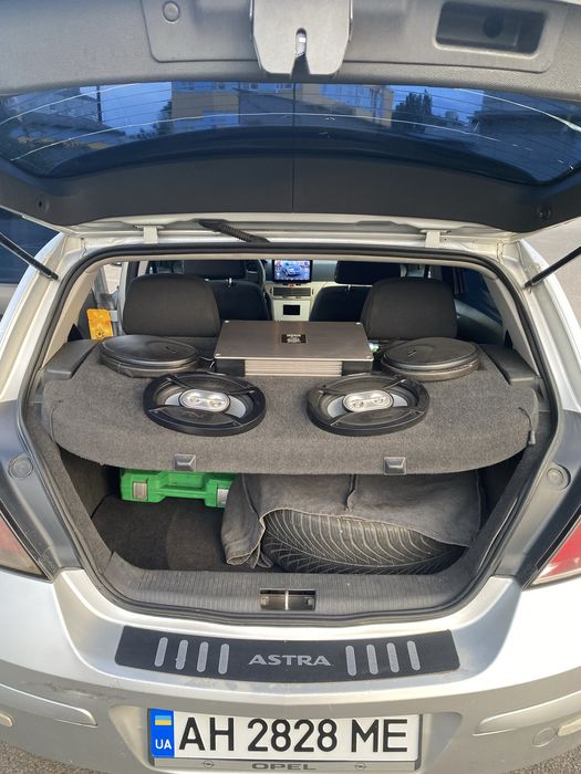 Продам opel astra h